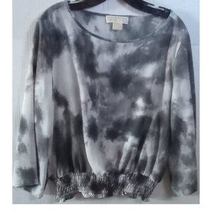 Michael Kors Women’s Gray / White Tie Dye Semi Sheer Blouse w/ Elastic Bottom LG